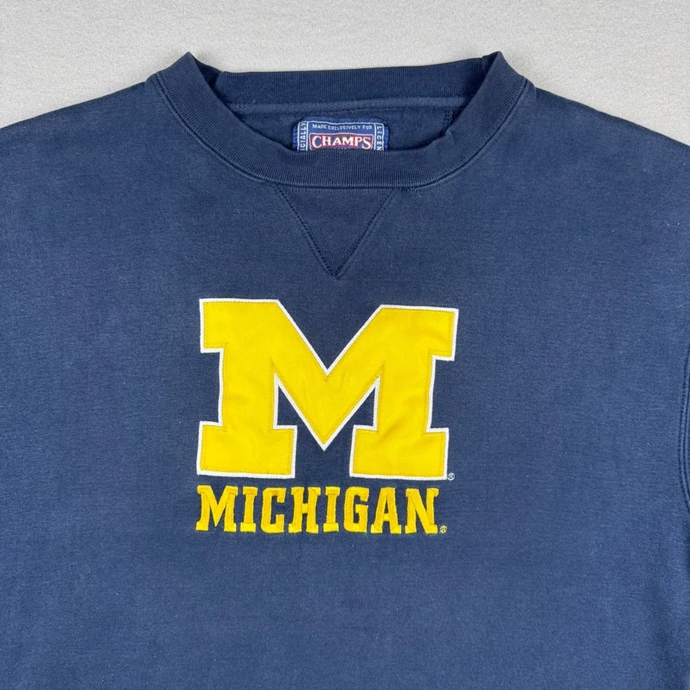 Vintage Champs Michigan Wolverines Sweatshirt Mens Medium Navy Blue Crewneck M - Picture 2 of 8
